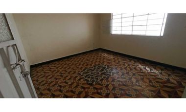 Casa Lote Comercial Al Lado Del Parque Principal De La Mesa Cundi