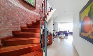 Casa en Arriendo en Envigado Sector Loma del Escobero