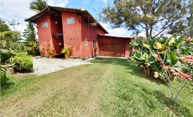 FINCA EN MARINILLA  DE 12.000M2 CON 207M2 CONSTRUIDOS