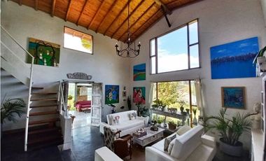 FINCA EN MARINILLA  DE 12.000M2 CON 207M2 CONSTRUIDOS