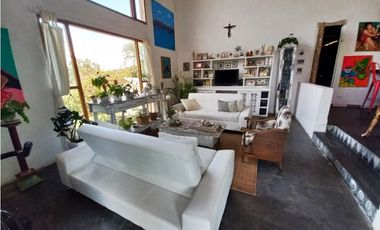 FINCA EN MARINILLA  DE 12.000M2 CON 207M2 CONSTRUIDOS