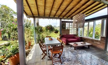 FINCA EN MARINILLA  DE 12.000M2 CON 207M2 CONSTRUIDOS