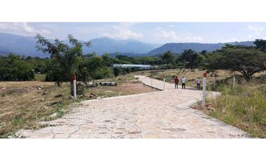 Lotes En La Mesa Desde 840 M² Planos