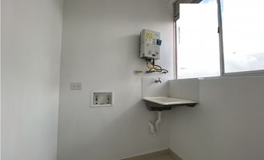 SE ARRIENDA APARTAMENTO EN SABANETA SECTOR ASDESILLAS P20