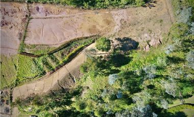 Venta Lote Independiente Uso Comercial El Retiro