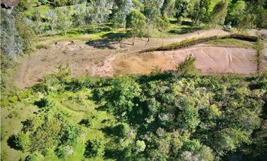 Venta Lote Independiente Uso Comercial El Retiro