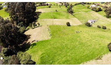 SE VENDE FINCA CON VISTA ESPECTACULAR EN COGUA