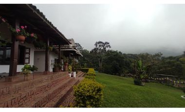 FINCA EN DAPA EN BOSQUE DE NIEBLA
