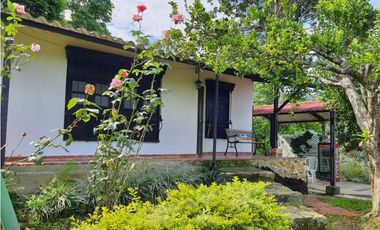 MESITAS DEL COLEGIO - FINCA AGROECOLOGICA