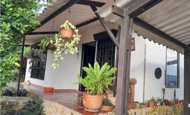 MESITAS DEL COLEGIO - FINCA AGROECOLOGICA