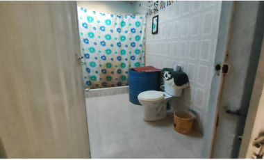 En venta casalote de 133 M2 en 150 mill en La Mesa Cund, buen sector