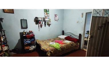 En venta casalote de 133 M2 en 150 mill en La Mesa Cund, buen sector