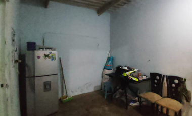 En venta casalote de 133 M2 en 150 mill en La Mesa Cund, buen sector