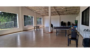 VENDO CASA EN CONJUNTO CON PISCINA RICAURTE