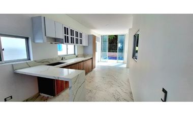 VENDO CASA EN CONJUNTO CON PISCINA RICAURTE