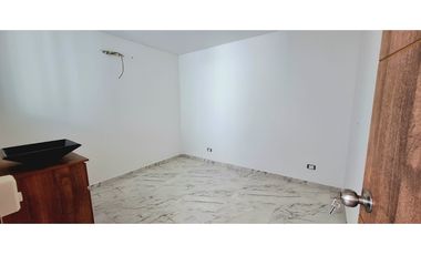 VENDO CASA EN CONJUNTO CON PISCINA RICAURTE