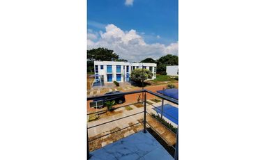 VENDO CASA EN CONJUNTO CON PISCINA RICAURTE