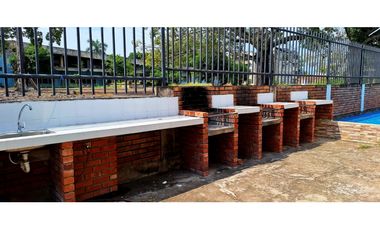 VENDO CASA EN CONJUNTO CON PISCINA RICAURTE