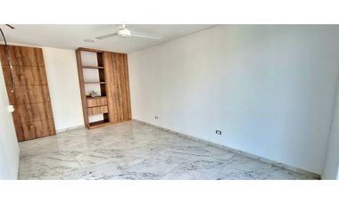 VENDO CASA EN CONJUNTO CON PISCINA RICAURTE