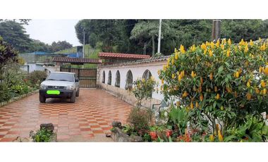 Finca En Mesitas Del Colegio Ideal Para Proyecto Turístico