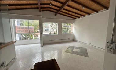 Casa Comercial en Arriendo Envigado Sector Jardines