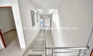Arriendo Casa Comercial Sector La Arboleda, Manizales