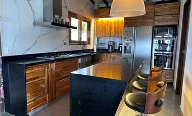 FINCA PARA LA VENTA EN SABANETA LA DOCTORA