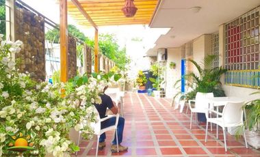 Hotel esquinero con 12 habitaciones, en venta |Gaira-Rodadero