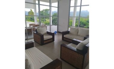 Casa Con Piscina En Condominio Miralomas De Holanda