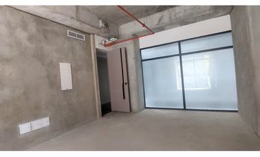 VENTA DE OFICINA EN EL POBLADO, SECTOR PALMAS