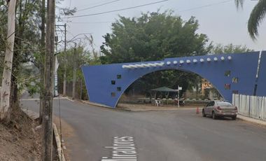 CASA A LA VENTA EN EMILIANO ZAPATA, VERACRUZ, A 10 MINUTOS DEL CLUB DE GOLF XALAPA, 25 MINUTOS DE XALAPA.