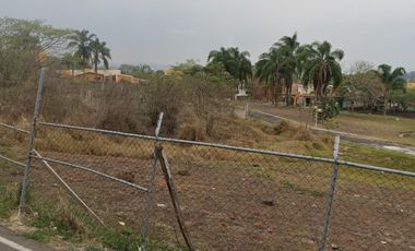 CASA A LA VENTA EN EMILIANO ZAPATA, VERACRUZ, A 10 MINUTOS DEL CLUB DE GOLF XALAPA, 25 MINUTOS DE XALAPA.