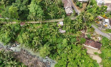 Tanah cocok untuk hunian atau villa dengan view sungai di tabanan