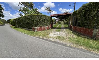 VENTA DE CASA CAMPESTRE EN CALARC, QUINDO, COLOMBIA