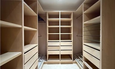 Se arrienda apartamento en Rodadero Sur, Santa Marta