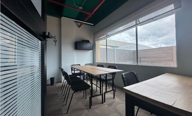 ARRIENDO OFICINA EN CENTRO COMERCIAL CENTRO CHIA