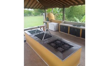 ARRIENDO CASA CAMPESTRE POR NOCHES SECTOR CERRITOS