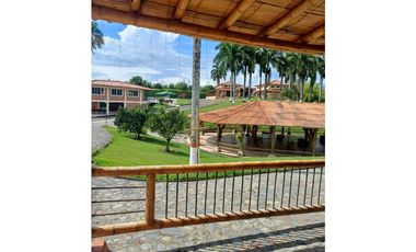 ARRIENDO CASA CAMPESTRE POR NOCHES SECTOR CERRITOS