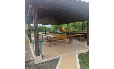 ARRIENDO CASA CAMPESTRE POR NOCHES SECTOR CERRITOS