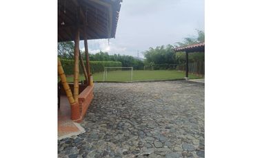 ARRIENDO CASA CAMPESTRE POR NOCHES SECTOR CERRITOS