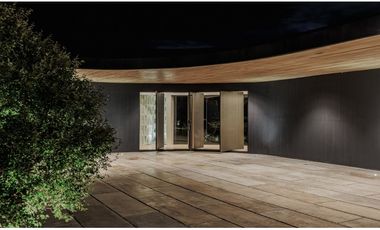 MODERNA MANSION CON VISTA DE UN SOLO NIVEL EL RETIRO