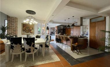 Casa Amoblada en Arriendo en Envigado sector Loma del Chocho
