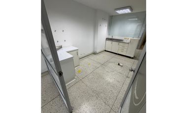 SE ALQUILA LOCAL EN EL CENTRO