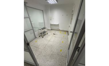 SE ALQUILA LOCAL EN EL CENTRO