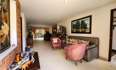 Venta de casa en Sabaneta sector San Remo