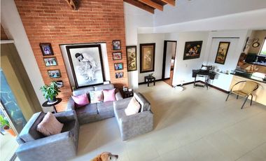 Venta de casa en Sabaneta sector San Remo