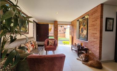 Venta de casa en Sabaneta sector San Remo