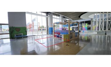 Isla en arriendo, Centro Comercial Paseo Villa del Río - Piso 4