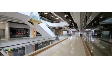 Isla en Alquiler - Centro Comercial Paseo Villa del Río piso 2