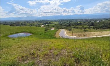 Lote en condominio Yaguarundi